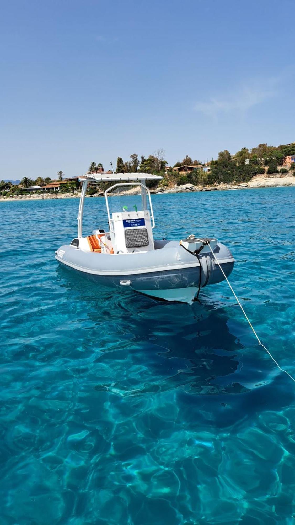 Hotel BOAT&BREAKFAST LUCRETIA, LUXURY yacht Àrbatax Exterior foto
